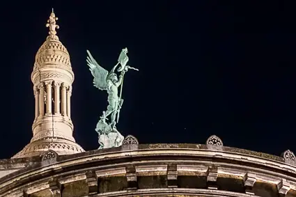 Sacre-Couer in Paris at night.