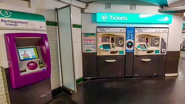 Paris Metro ticket and Navigo vending machines.