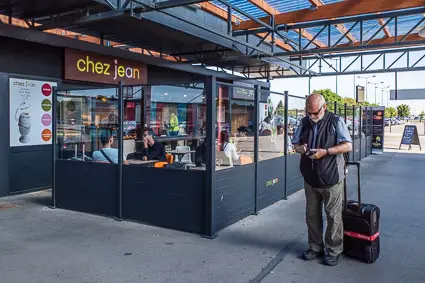 Outdoor café at Beauvais-Tillé Airport Terminal 2