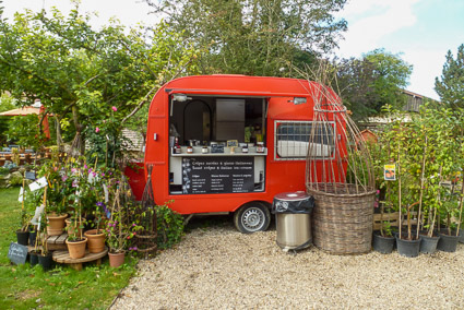 Food cart in Giverny