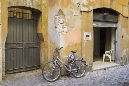 Rome apartment entrance