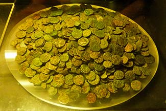 Bronze coins in La Citta dell'Acqua