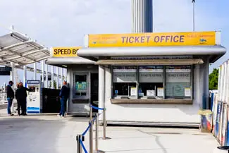 Aliguna ticket office at VCE