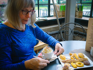 Cheryl Imboden in Serra dei Giardini coffee shop