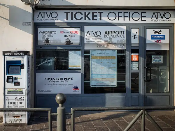 An ATVO ticket office is near the buses in Venice's Piazzale Roma. If the office is closed, buy a ticket from the machine or at a nearby newsstand.