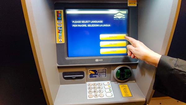 Euronet ATM choose language dialogue