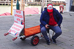 Venice luggage porter photo