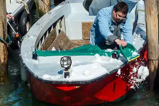 Venice boat in the snow